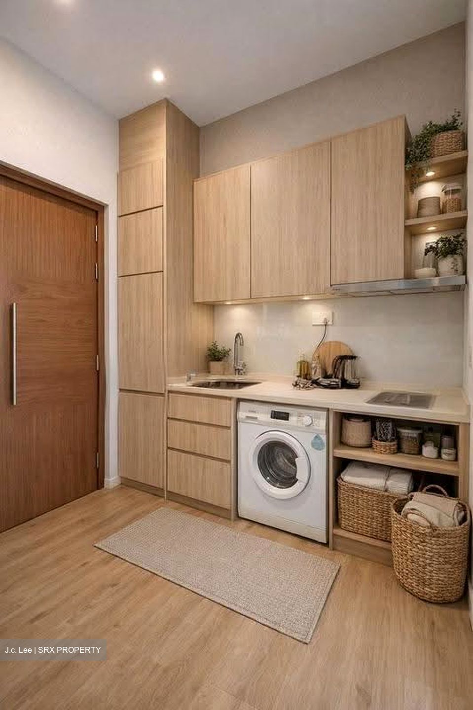 8 Farrer Suites (D8), Apartment #639931501